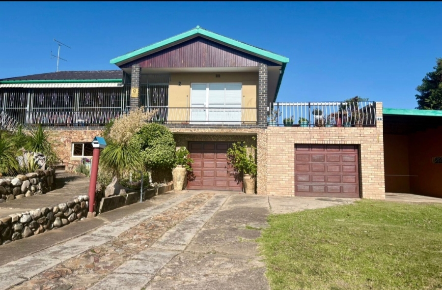 5 Bedroom Property for Sale in Fairbridge Heights Eastern Cape